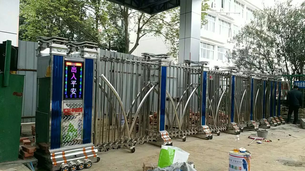 保康县保康县四川绵阳市飞机场伸缩门